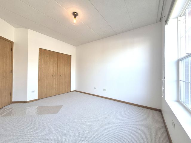 16610 Liberty Circle 1N, Orland Park, IL 60467