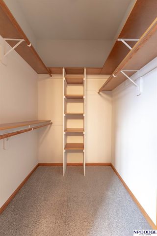 7825 S 94th Street, La Vista, NE 68128