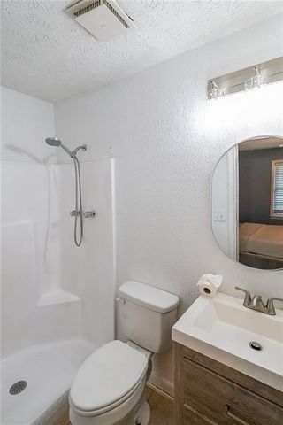 820 Bridgewater Way SE, Conyers, GA 30094
