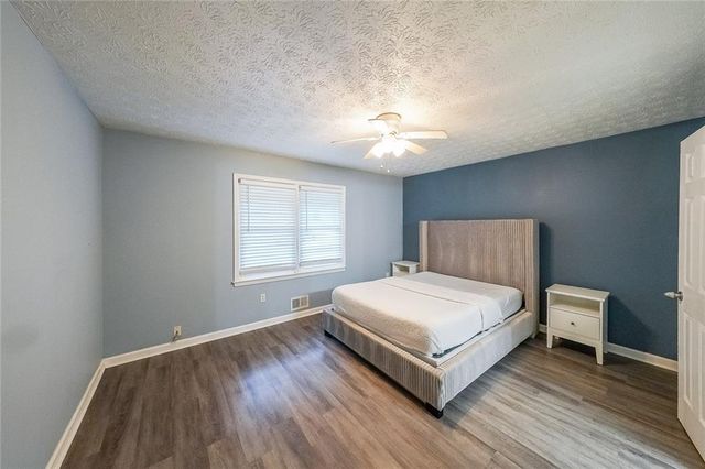 820 Bridgewater Way SE, Conyers, GA 30094