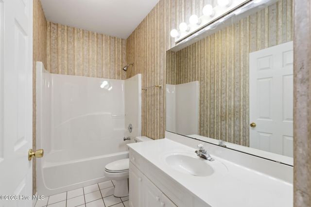 5904 Headsail Court, Wilmington, NC 28409