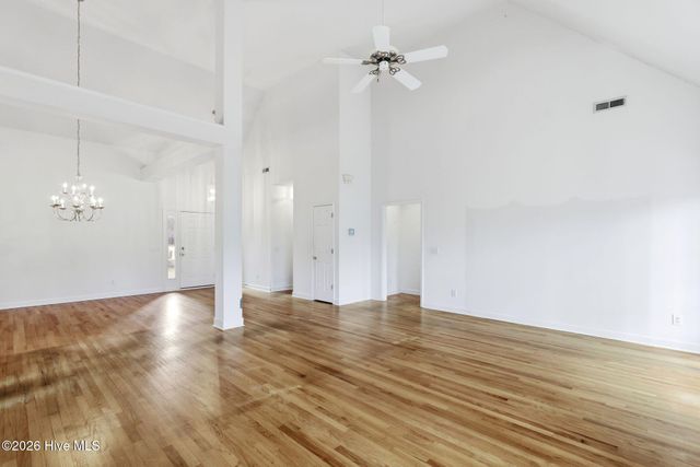 5904 Headsail Court, Wilmington, NC 28409