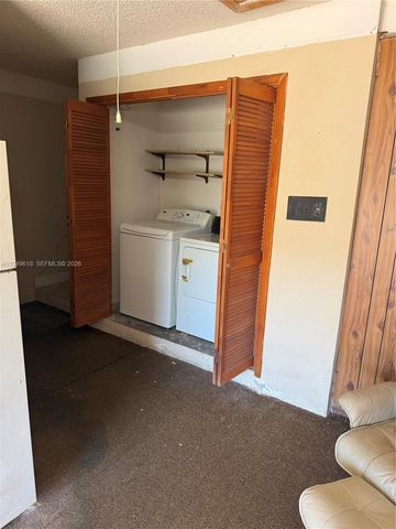 2431 SW 124 AVE, Miami, FL 33175