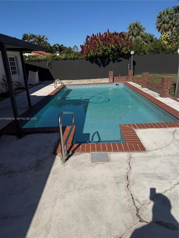 2431 SW 124 AVE, Miami, FL 33175