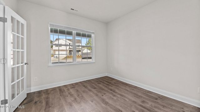 236 Lake Tyler Drive, New Bern, NC 28560