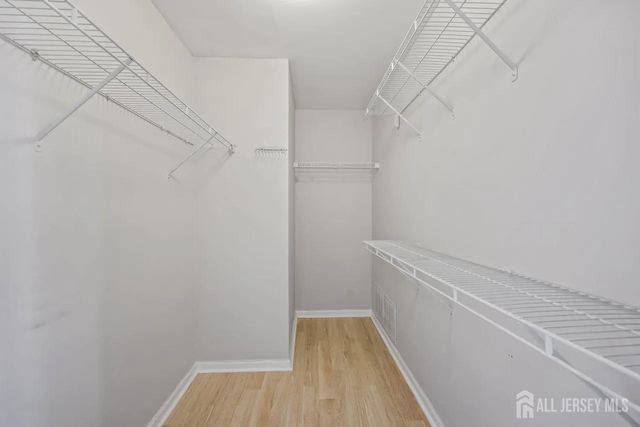 189 Sunshine Drive, Piscataway, NJ 08854