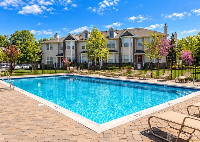 189 Sunshine Drive, Piscataway, NJ 08854