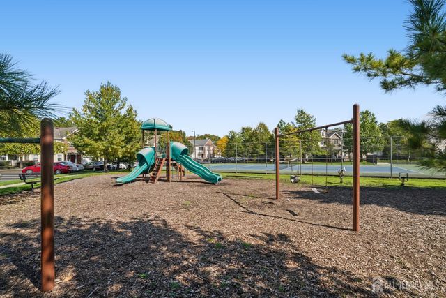 189 Sunshine Drive, Piscataway, NJ 08854