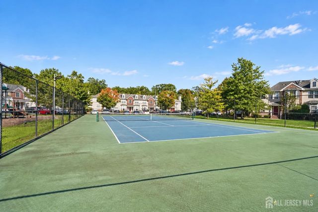 189 Sunshine Drive, Piscataway, NJ 08854