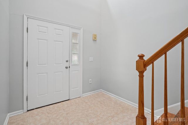189 Sunshine Drive, Piscataway, NJ 08854