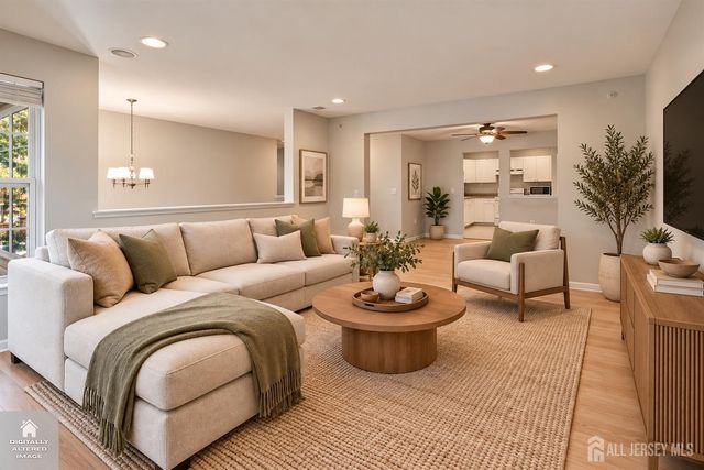 189 Sunshine Drive, Piscataway, NJ 08854
