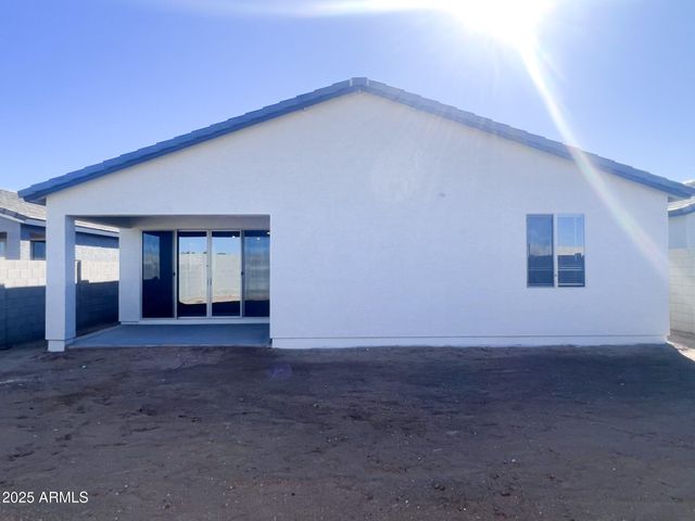 15736 W CAMDEN Avenue, Waddell, AZ 85355