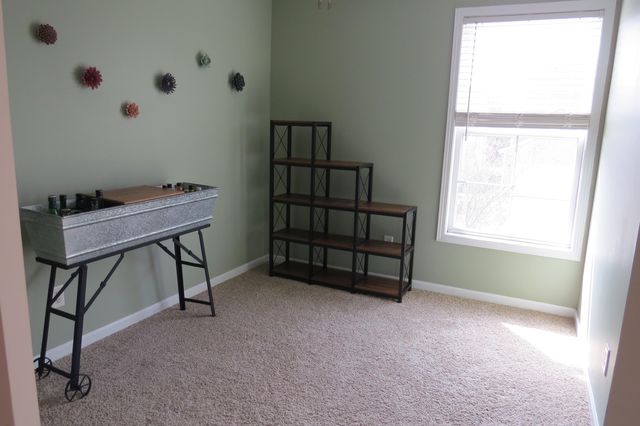 2122 Sherwood Avenue, Holland, MI 49423