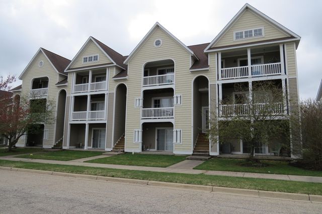 2122 Sherwood Avenue, Holland, MI 49423