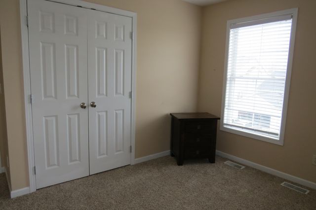 2122 Sherwood Avenue, Holland, MI 49423