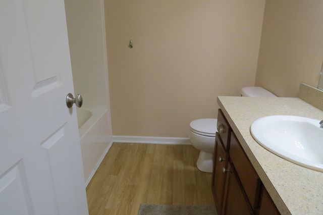 2122 Sherwood Avenue, Holland, MI 49423