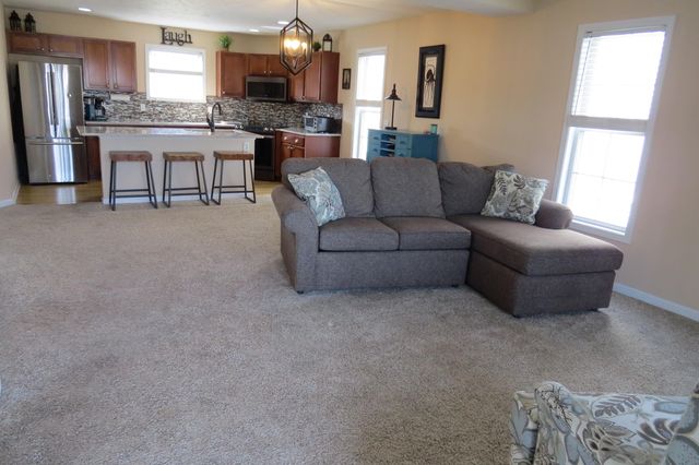 2122 Sherwood Avenue, Holland, MI 49423