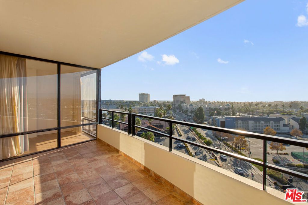 4265 Marina City Drive 701, Marina Del Rey, CA 90292 — photo 2