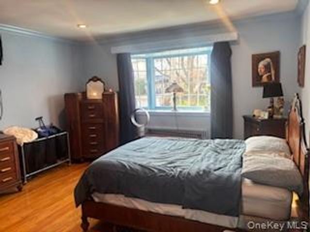 1457 Bay Street, Staten Island, NY 10305