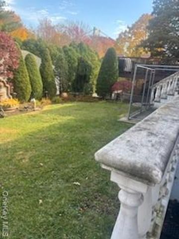 1457 Bay Street, Staten Island, NY 10305