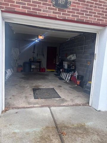 1457 Bay Street, Staten Island, NY 10305