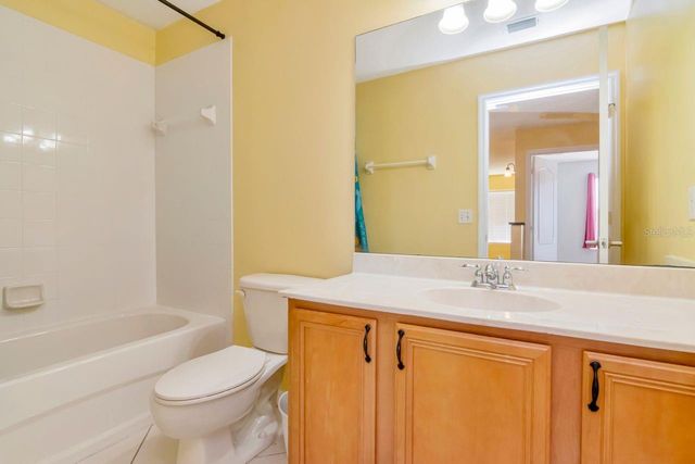 20318 OAK KEY COURT, Tampa, FL 33647