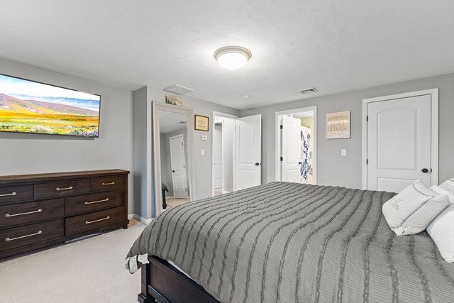 33 Trask Rd, Plymouth, MA 02360