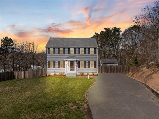 33 Trask Rd, Plymouth, MA 02360