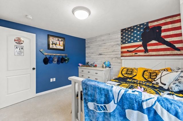 33 Trask Rd, Plymouth, MA 02360