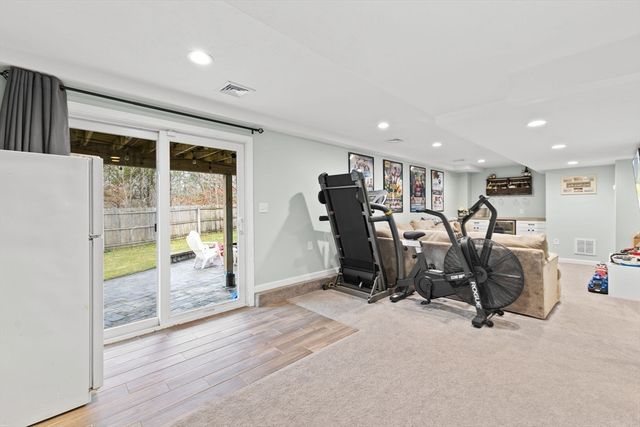 33 Trask Rd, Plymouth, MA 02360
