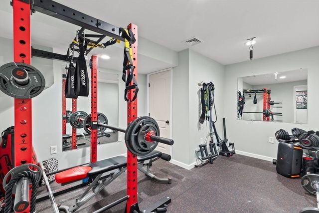 33 Trask Rd, Plymouth, MA 02360