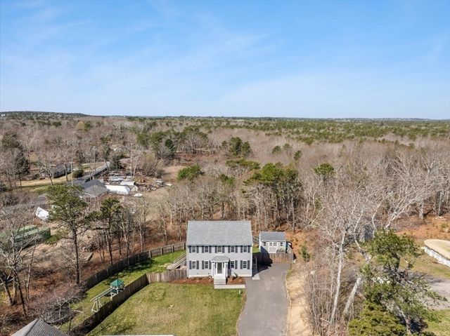 33 Trask Rd, Plymouth, MA 02360
