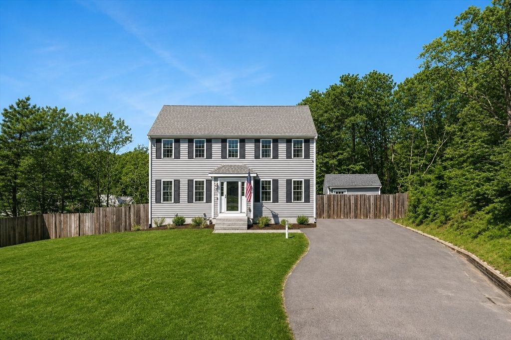 33 Trask Rd, Plymouth, MA 02360