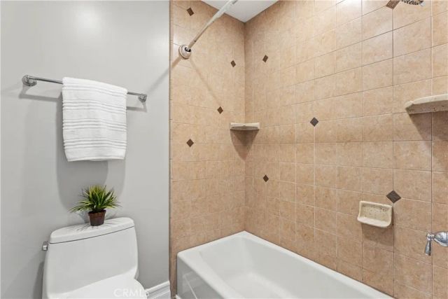 25821 Via Lomas 216, Laguna Hills, CA 92653