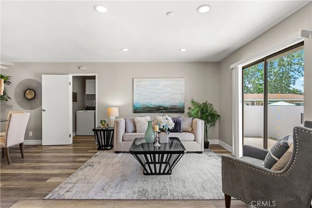 25821 Via Lomas 216, Laguna Hills, CA 92653
