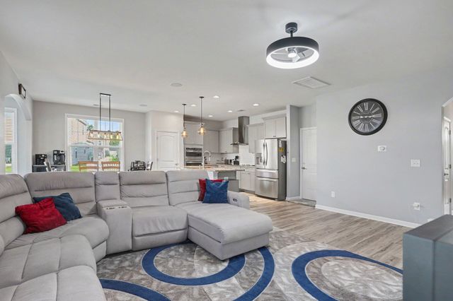 5045 Sandlewood Dr., Myrtle Beach, SC 29579