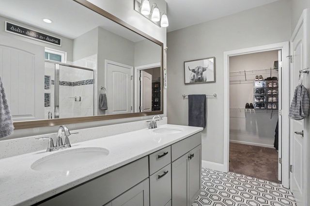 5045 Sandlewood Dr., Myrtle Beach, SC 29579