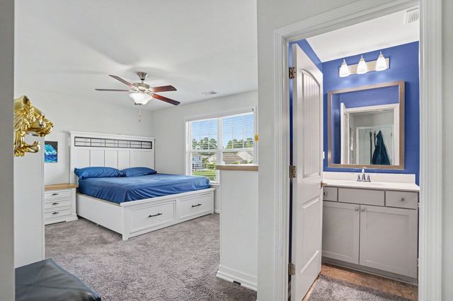 5045 Sandlewood Dr., Myrtle Beach, SC 29579