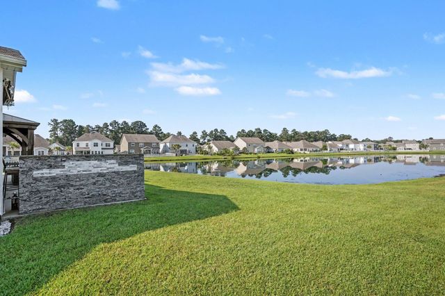 5045 Sandlewood Dr., Myrtle Beach, SC 29579