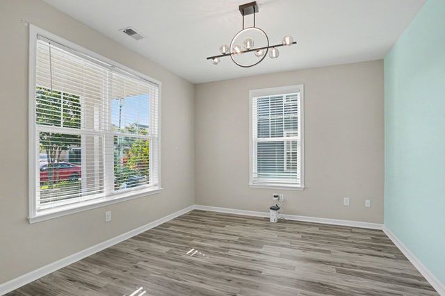 5045 Sandlewood Dr., Myrtle Beach, SC 29579