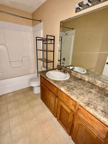 49 Amberwood Drive, San Angelo, TX 76903
