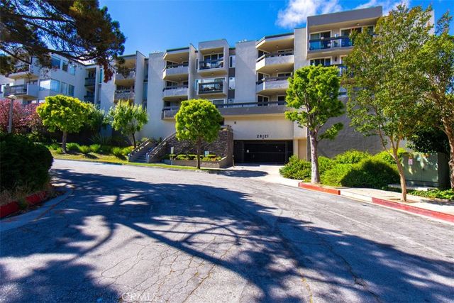 28121 Highridge, Rolling Hills Estates, CA 90275