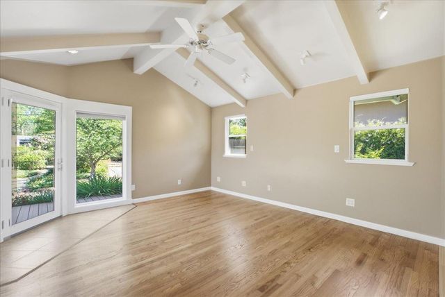 1220 El Toro Way, Sacramento, CA 95864