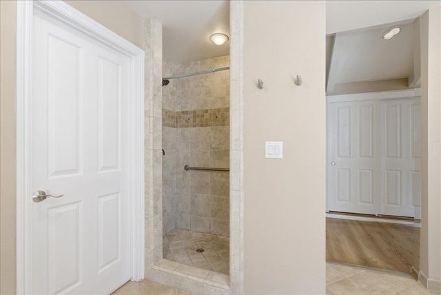 1220 El Toro Way, Sacramento, CA 95864