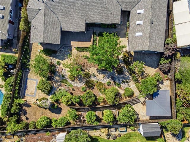 1220 El Toro Way, Sacramento, CA 95864