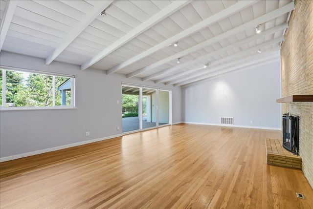 1220 El Toro Way, Sacramento, CA 95864