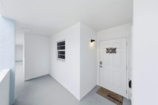 3051 NE 48th Street 509, Fort Lauderdale, FL 33308