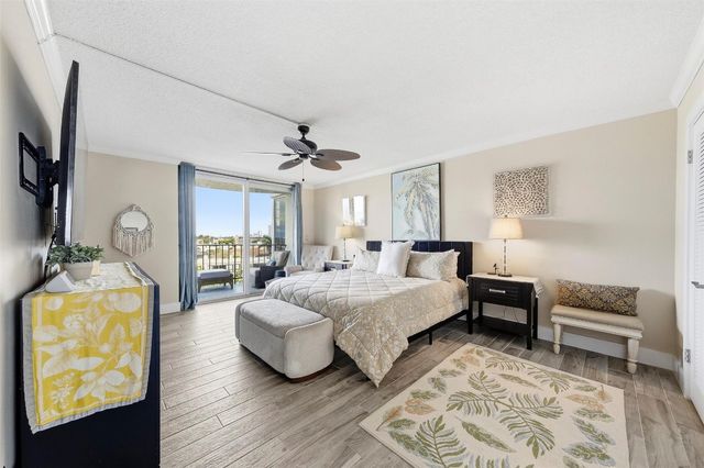 3051 NE 48th Street 509, Fort Lauderdale, FL 33308