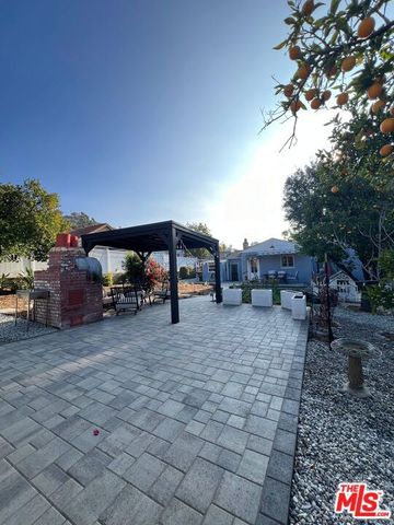 1059 E San Jose Avenue, Burbank, CA 91501