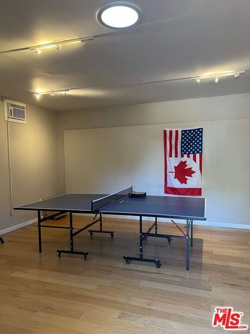 1059 E San Jose Avenue, Burbank, CA 91501